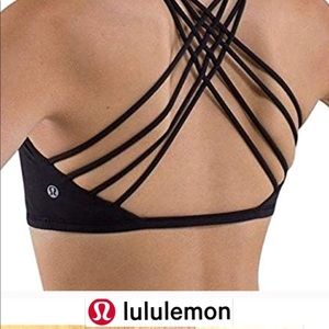 Lululemon sports bra